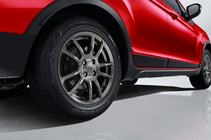 Camioneta SUV GX3 Pro rin de aluminio 16 loading=